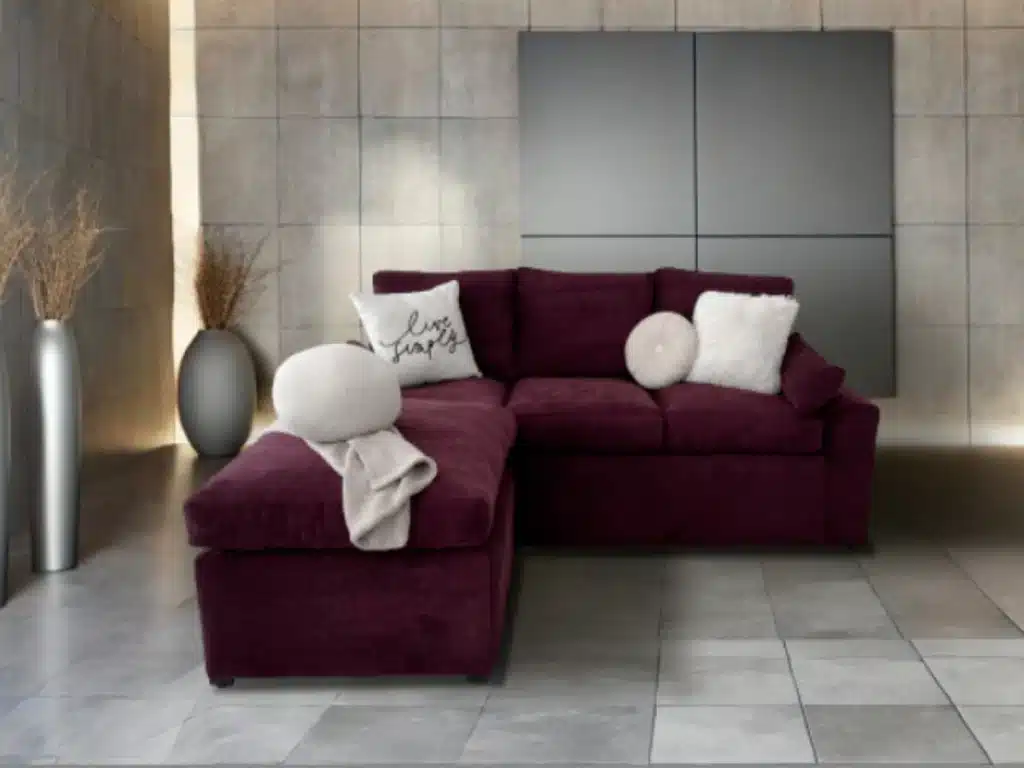 Modelo Nova sala modular sofá de 3 plazas con taburete color uva tela terciopelo.